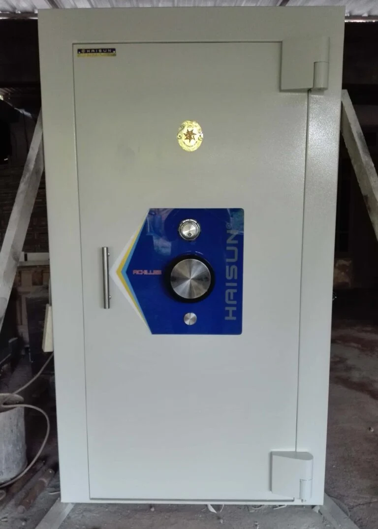 Foto 2 Pintu Khazanah Achilles